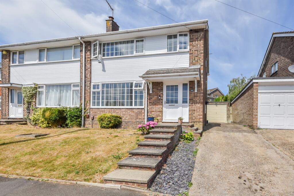Main image of property: Kipton Field, Rothwell, Kettering
