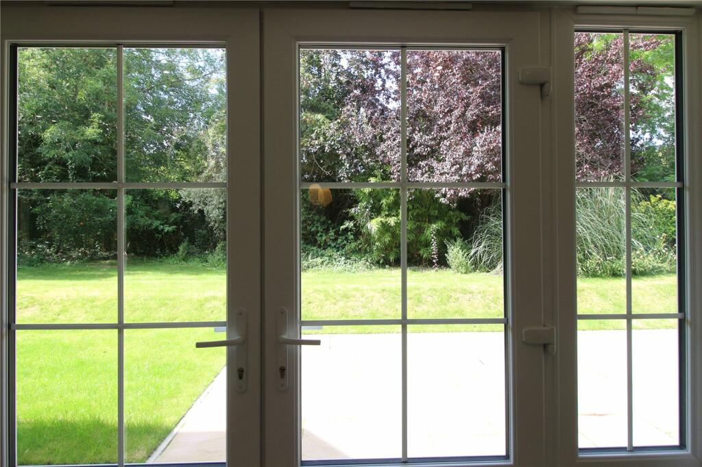 Additional property image - Chewton Farm Road, Highcliffe, Dorset, BH23