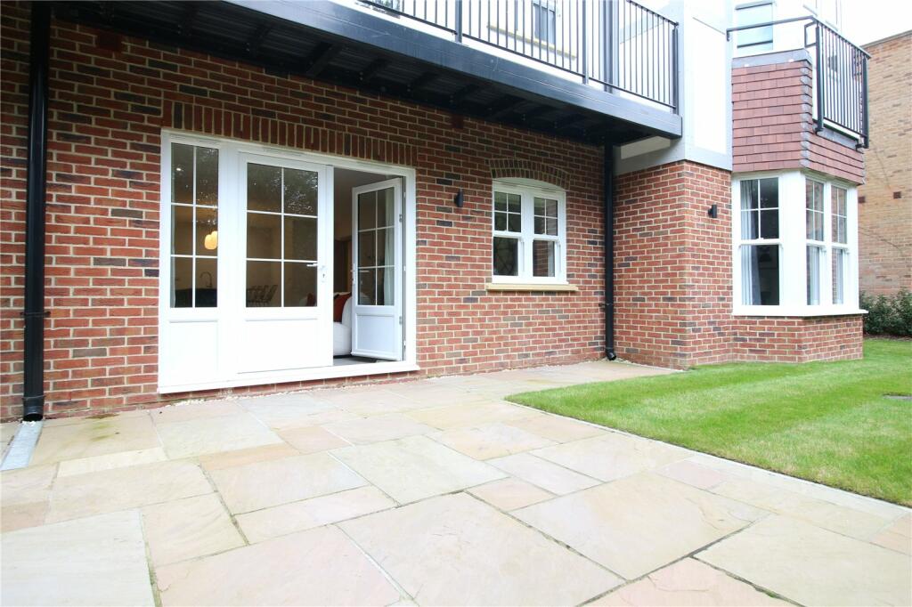 Additional property image - Chewton Farm Road, Highcliffe, Dorset, BH23