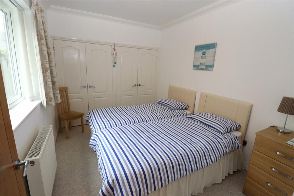 Additional property image - Marine Drive East, Barton On Sea, Hampshire, BH25