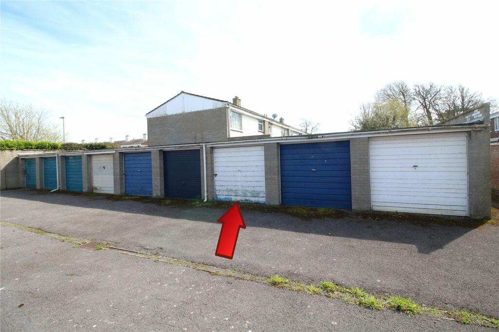 Additional property image - The Fairway, Barton On Sea, Hampshire, BH25