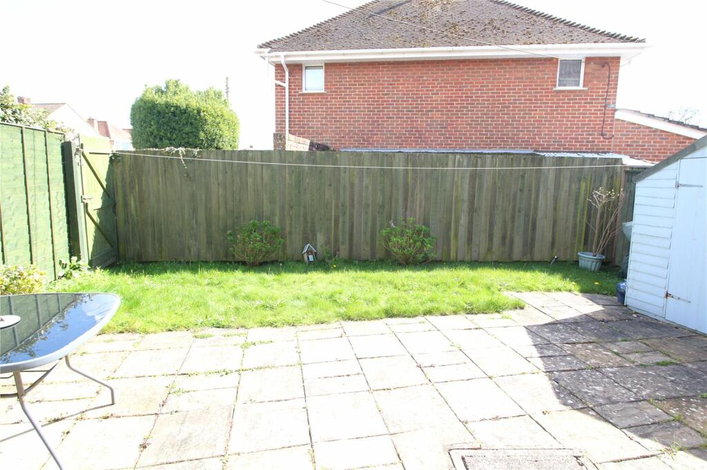 Additional property image - Albert Road, New Milton, Hampshire, BH25