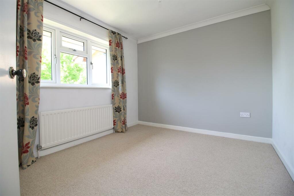 Additional property image - Rothbury Park, New Milton, Hampshire, BH25