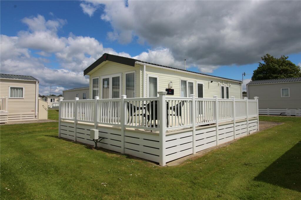 2 bedroom park home for sale in Chewton Sounds, Naish Estate, Barton On
