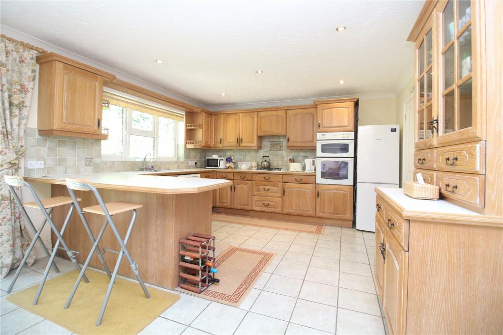 Additional property image - Willow Walk, Barton On Sea, Hampshire, BH25