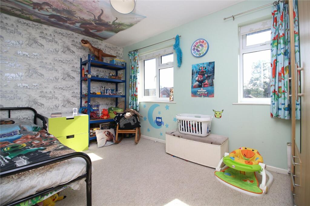 Additional property image - Buckingham Walk, New Milton, Hampshire, BH25