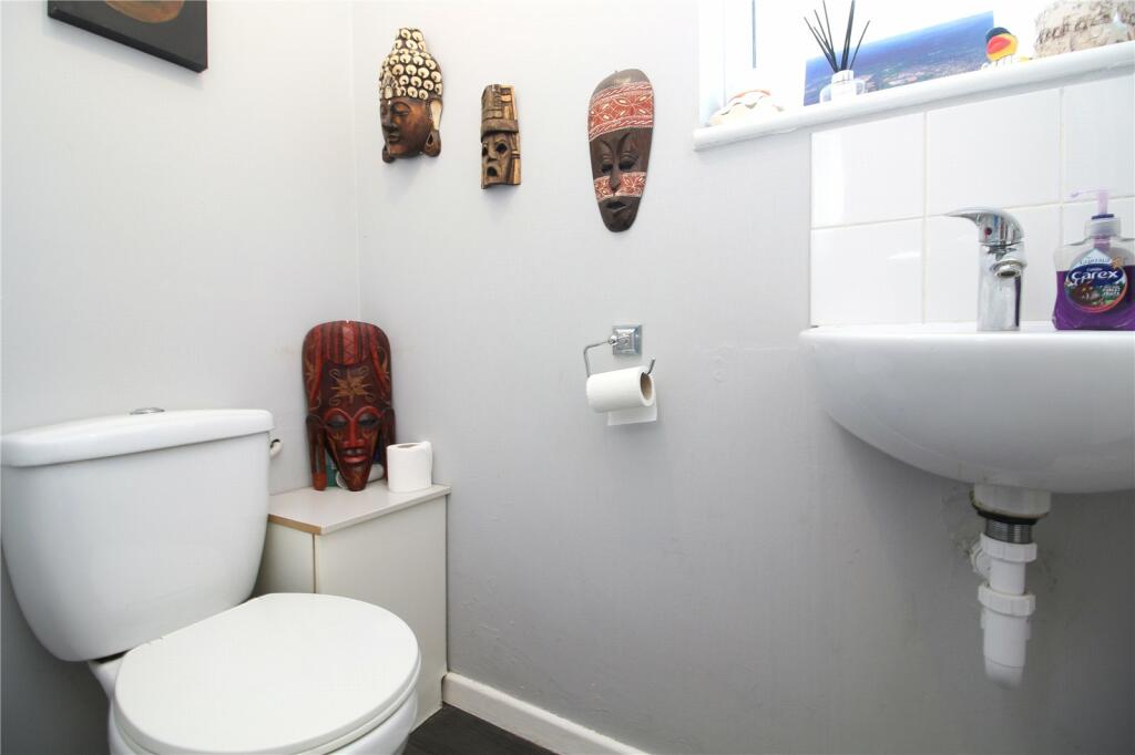Additional property image - Buckingham Walk, New Milton, Hampshire, BH25