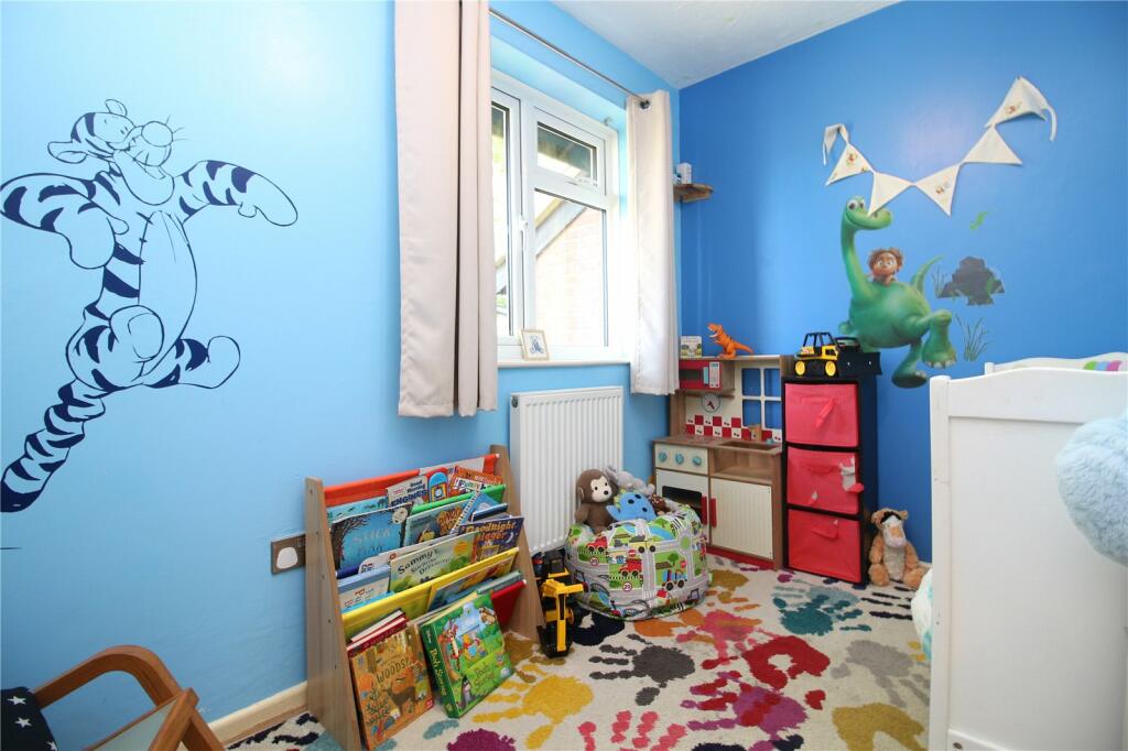 Additional property image - Buckingham Walk, New Milton, Hampshire, BH25