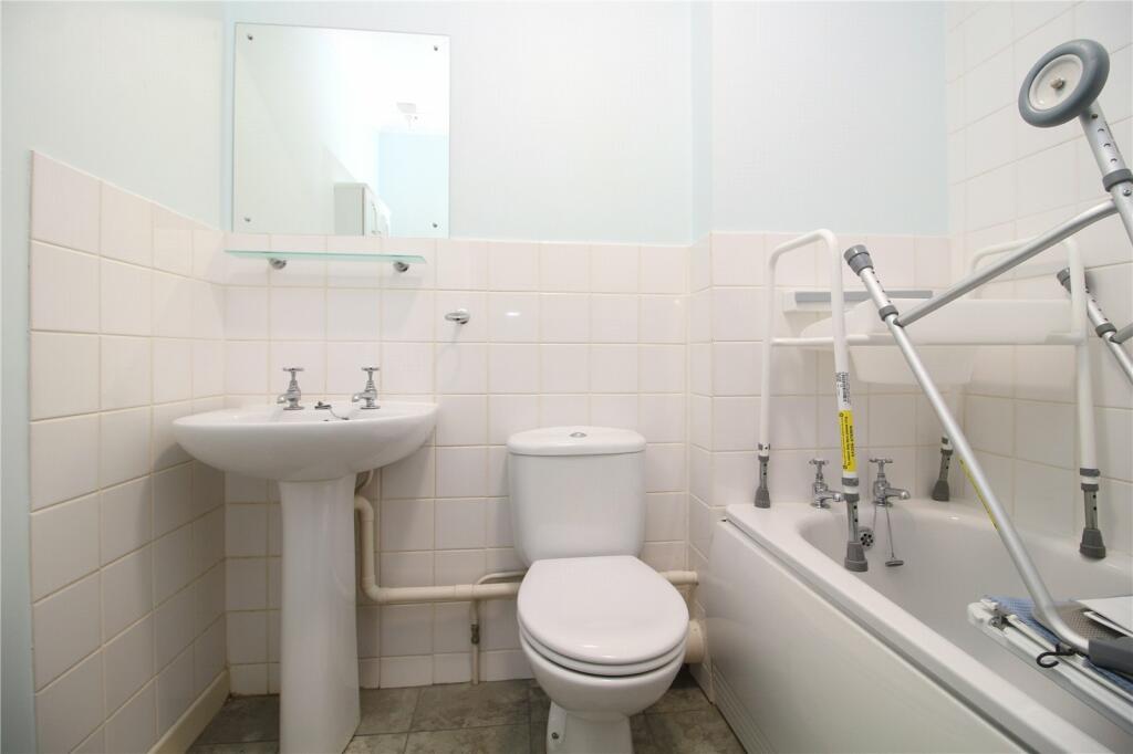 Additional property image - Homemill House, Station Road, New Milton, Hampshire, BH25