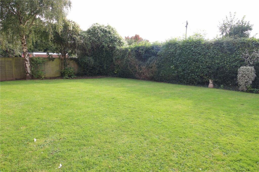 Additional property image - Whitefield Road, New Milton, Hampshire, BH25