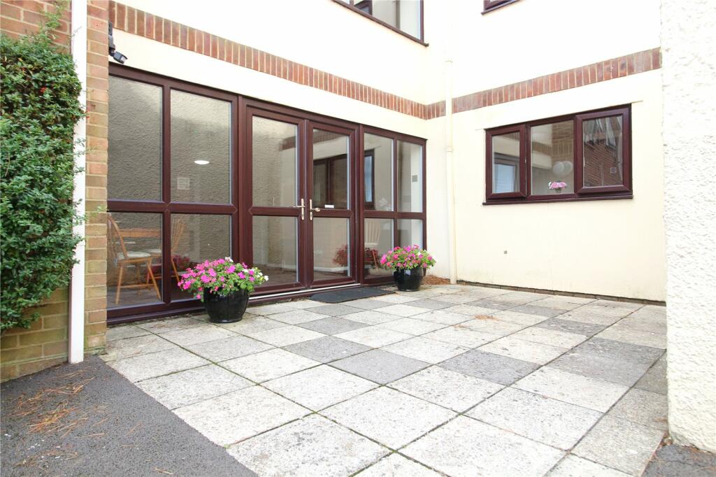 Additional property image - Whitefield Road, New Milton, Hampshire, BH25