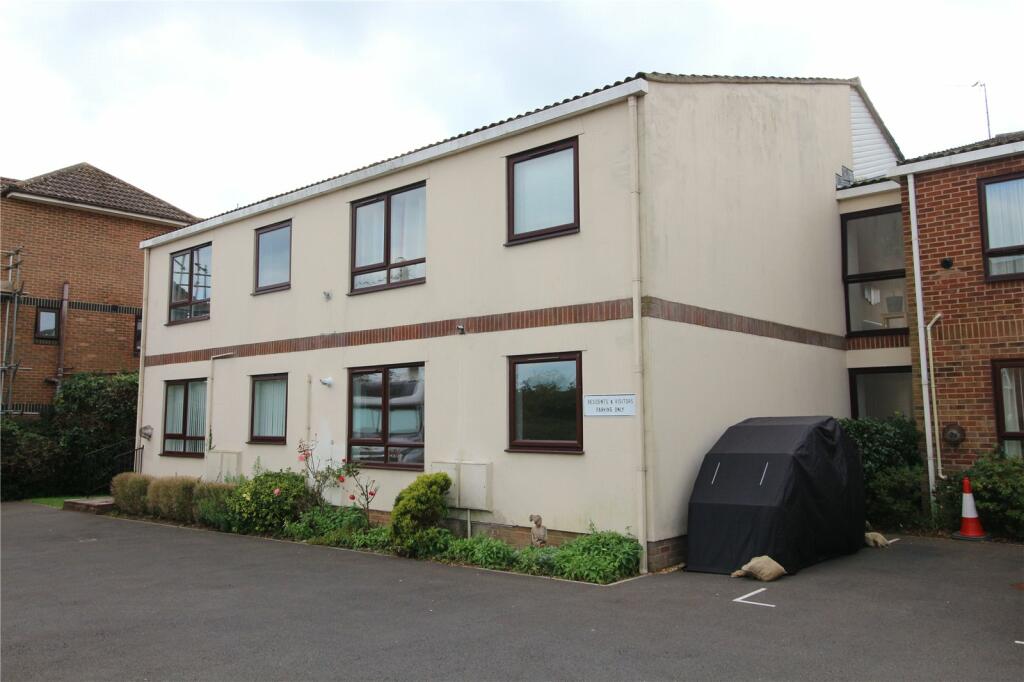 Additional property image - Whitefield Road, New Milton, Hampshire, BH25
