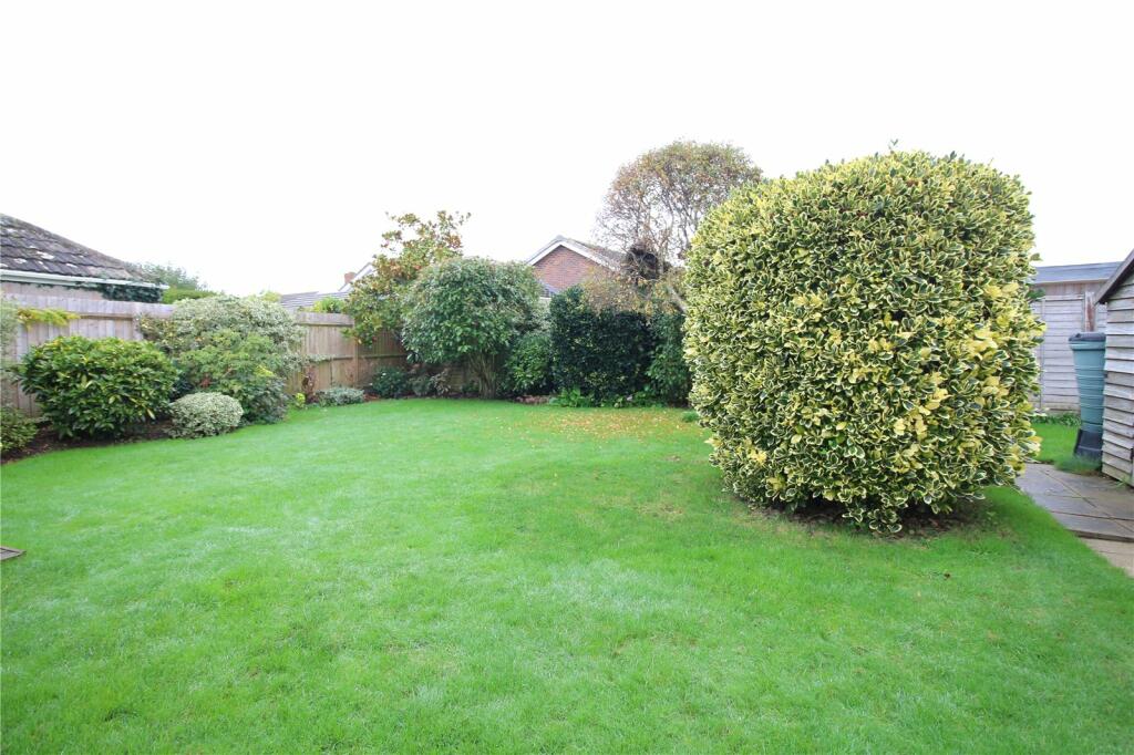 Additional property image - Southern Lane, Barton On Sea, New Milton, Hampshire, BH25