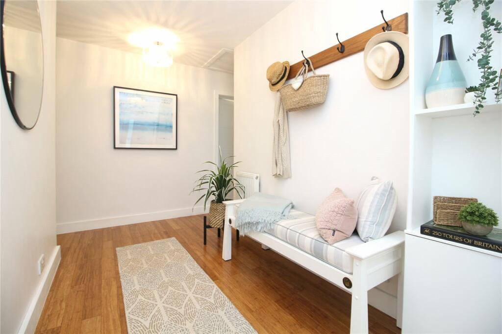 Additional property image - Southern Lane, Barton On Sea, New Milton, Hampshire, BH25