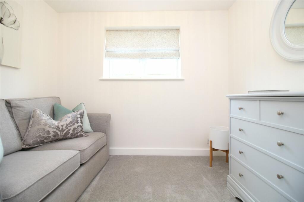 Additional property image - Southern Lane, Barton On Sea, New Milton, Hampshire, BH25
