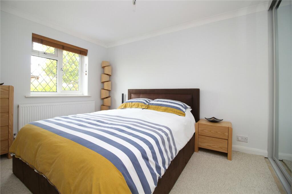 Additional property image - Springfield Gardens, Lower Ashley, New Milton, Hampshire, BH25