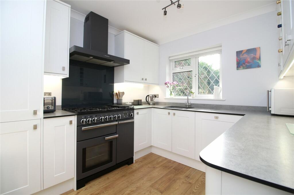 Additional property image - Springfield Gardens, Lower Ashley, New Milton, Hampshire, BH25