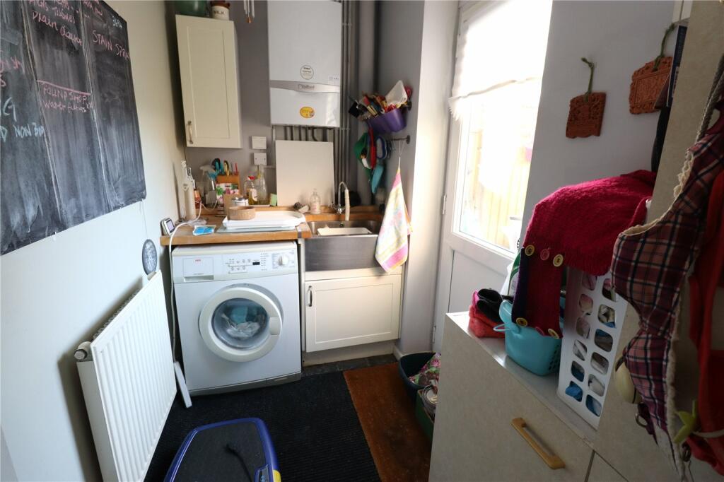 Additional property image - Milton Mead, New Milton, Hampshire, BH25