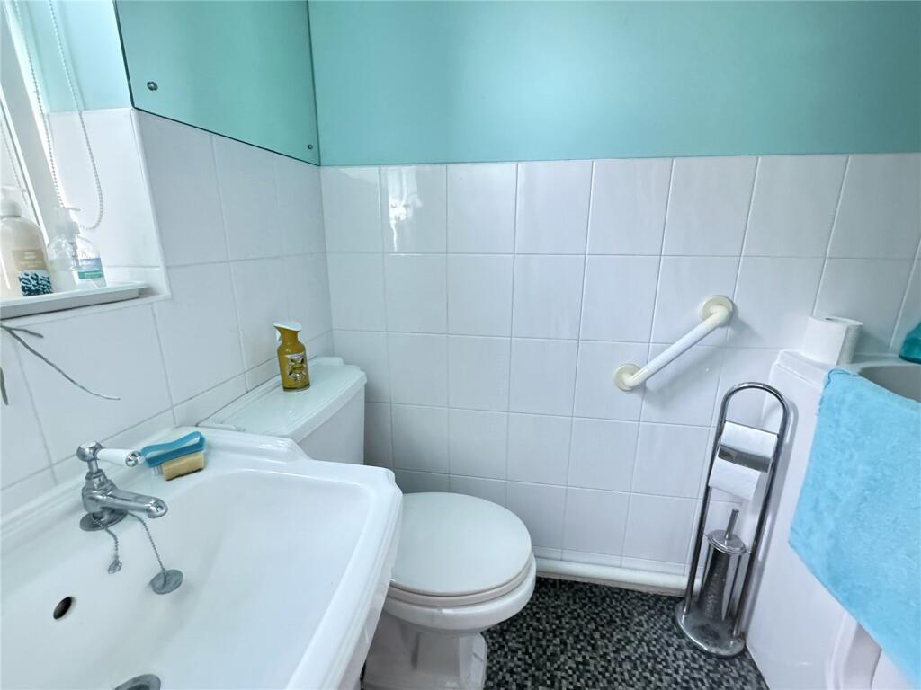 Additional property image - Milton Mead, New Milton, Hampshire, BH25