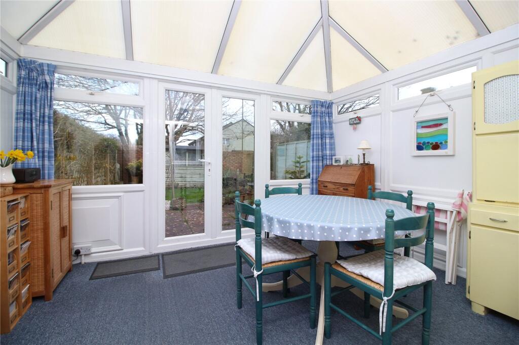 Additional property image - Carisbrooke Court, New Milton, Hampshire, BH25