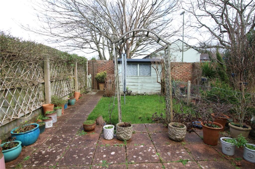 Additional property image - Carisbrooke Court, New Milton, Hampshire, BH25