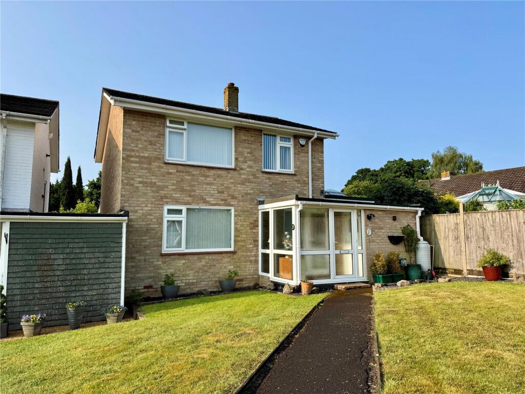 Main image of property: Ferndale Road, New Milton, Hampshire, BH25