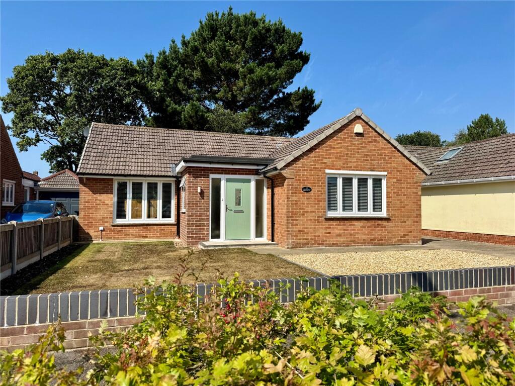 Main image of property: Western Avenue, Barton On Sea, Hampshire, BH25