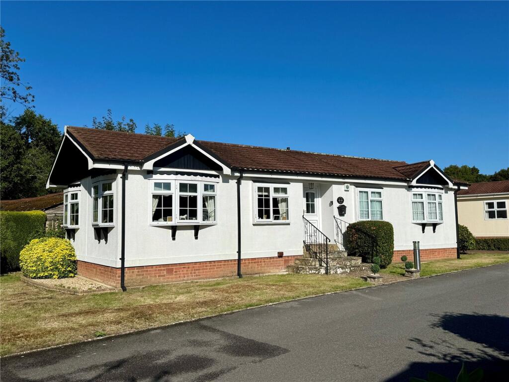 Main image of property: Knightcrest Park, Milford Road, Everton, Hampshire, SO41