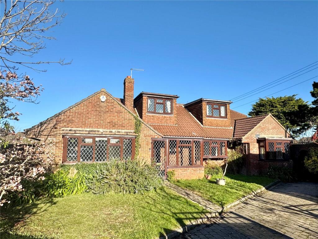 Main image of property: Marine Drive East, Barton On Sea, Hampshire, BH25