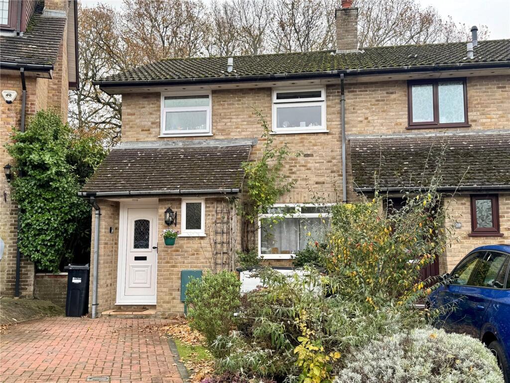 Main image of property: Bowland Rise, New Milton, Hampshire, BH25