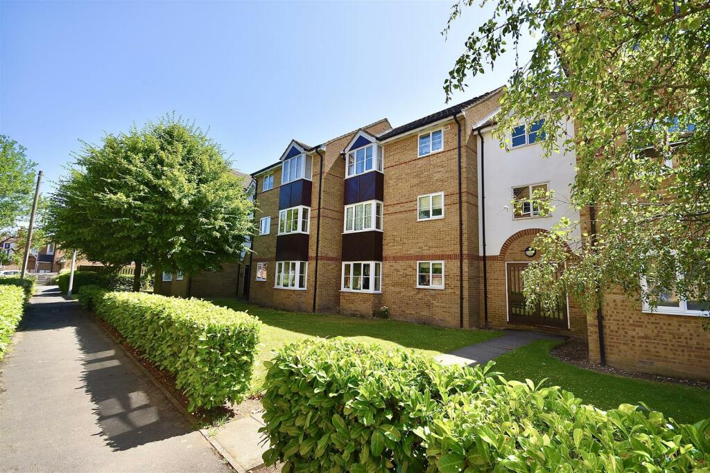 1 bedroom apartment for sale in Marley Fields, Leighton Buzzard, LU7