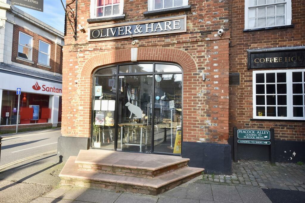 Commercial property for sale in The Roebuck, Hockliffe Street, Leighton