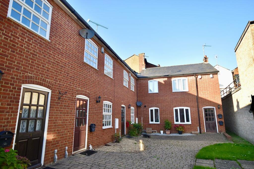 Main image of property: Market Square, Leighton Buzzard, LU7 1EY