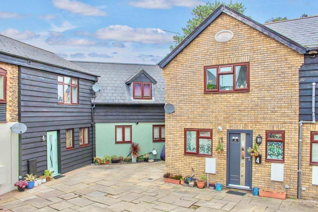 Main image of property: Colton Mews, St. Andrews Street, Leighton Buzzard, LU7 1FF