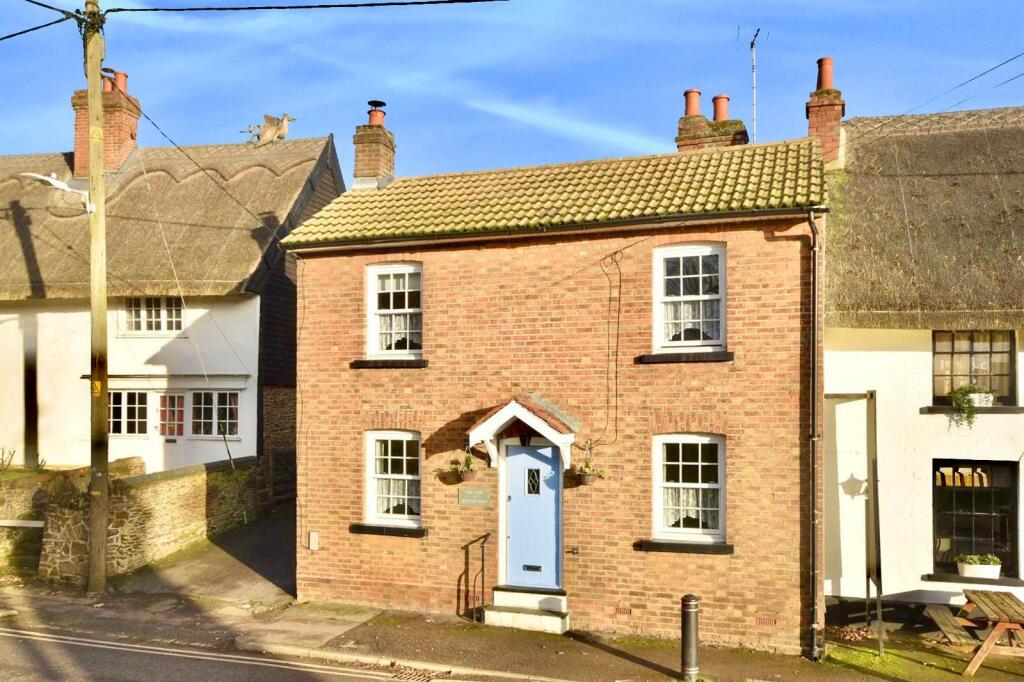 Main image of property: 'Fair View', Heath And Reach, LU7 0AA