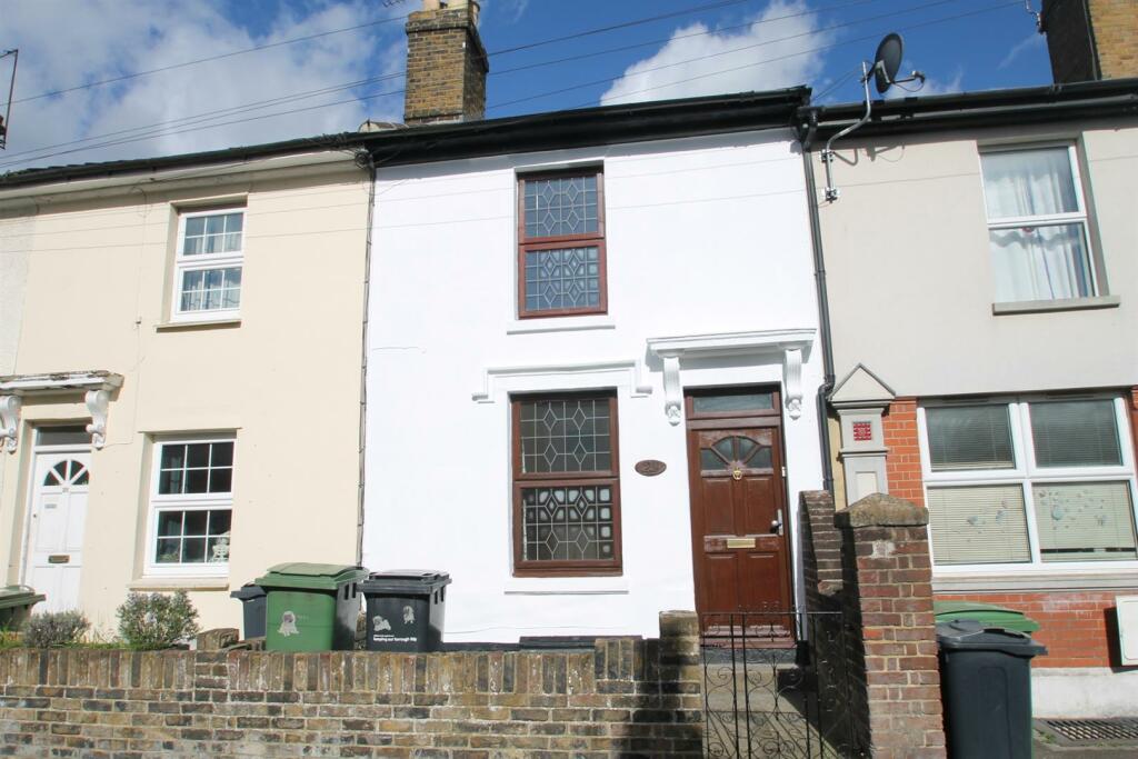 2 bedroom terraced house for sale in Albert Street, Maidstone, ME14