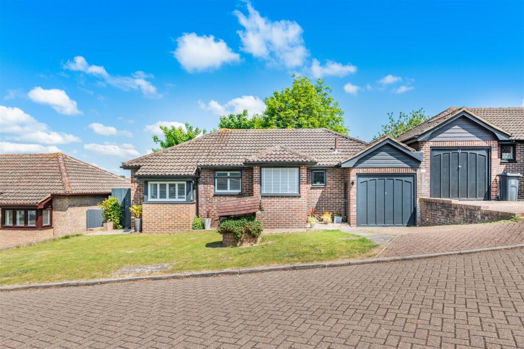 Main image of property: Caernarvon Drive, Maidstone