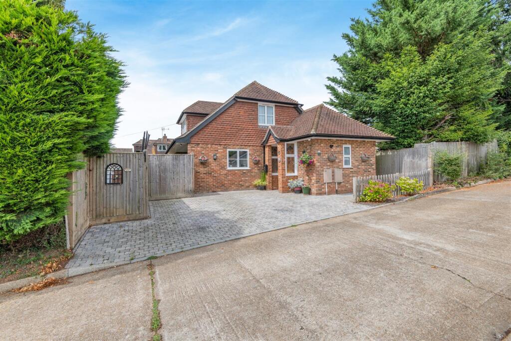 Main image of property: Courtlands, Teston, Maidstone