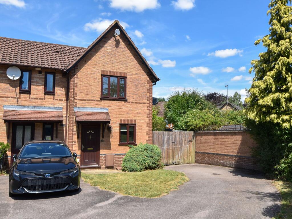 Main image of property: Avignon Close, New Duston, NN5