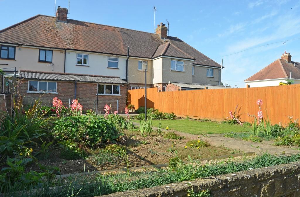 2 bedroom terraced house for sale in Willis Way, Towcester, NN12