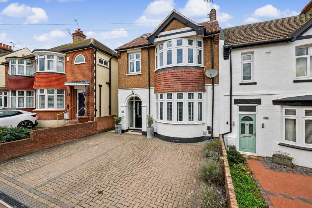 Main image of property: First Avenue, Upper Gillingham,