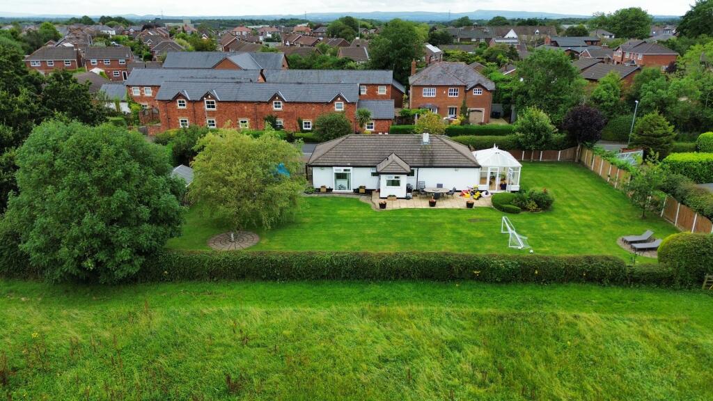 Main image of property: Carr Lane, Tarleton, PR4