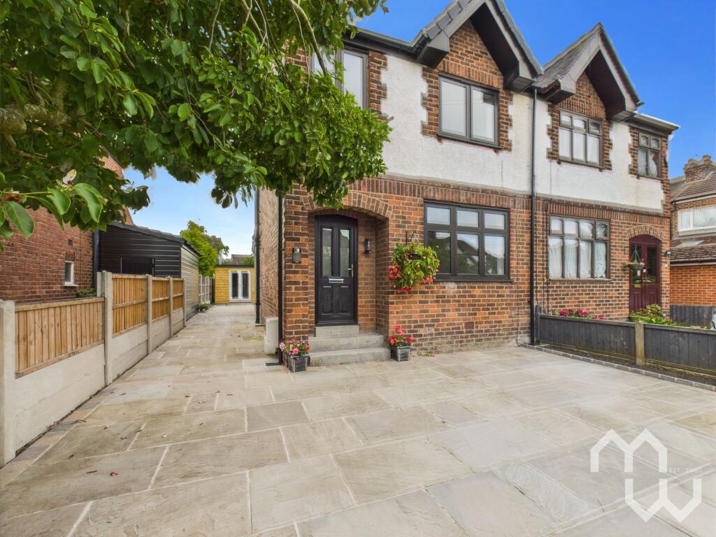 Main image of property: Hawkhurst Road, Penwortham, PR1
