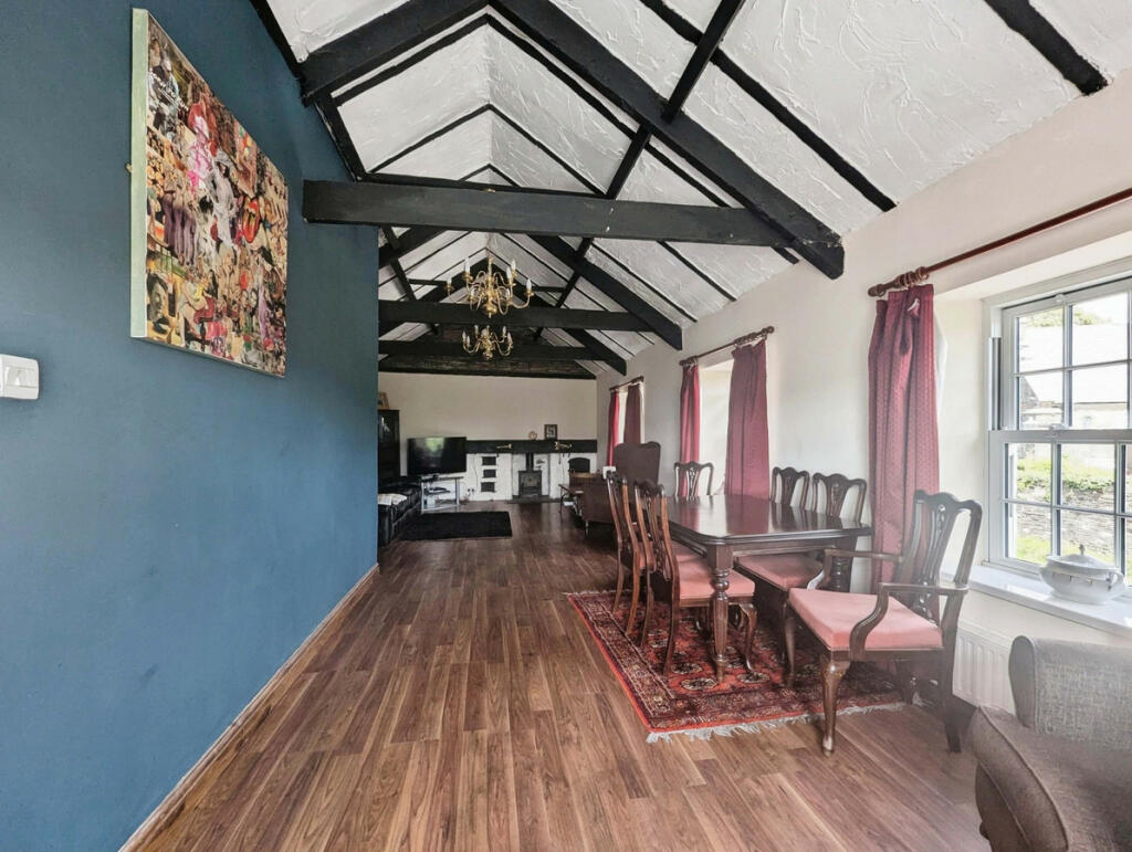 Additional property image - Llanfabon Road, Treharris, CF46