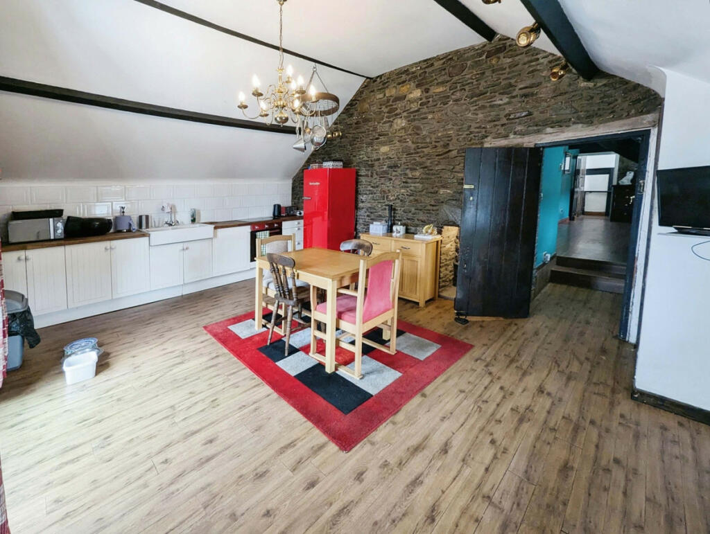 Additional property image - Llanfabon Road, Treharris, CF46