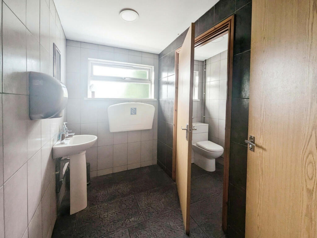 Additional property image - Llanfabon Road, Treharris, CF46