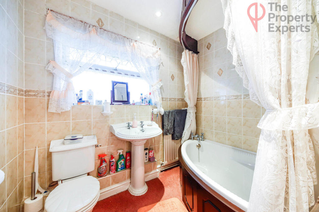 Additional property image - Markham Crescent, Solihull, B92