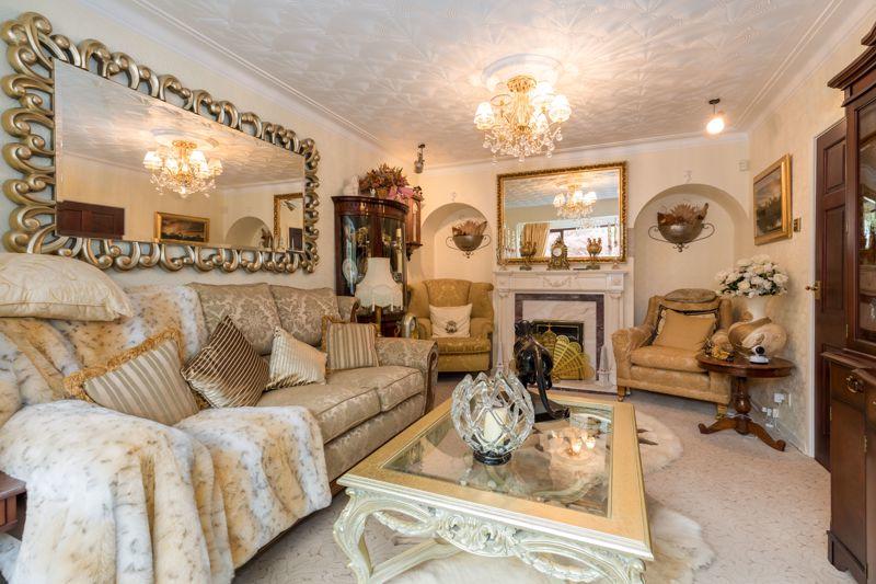 3 bedroom detached house for sale in Finch Lane, Appley Bridge, WN6 9DT