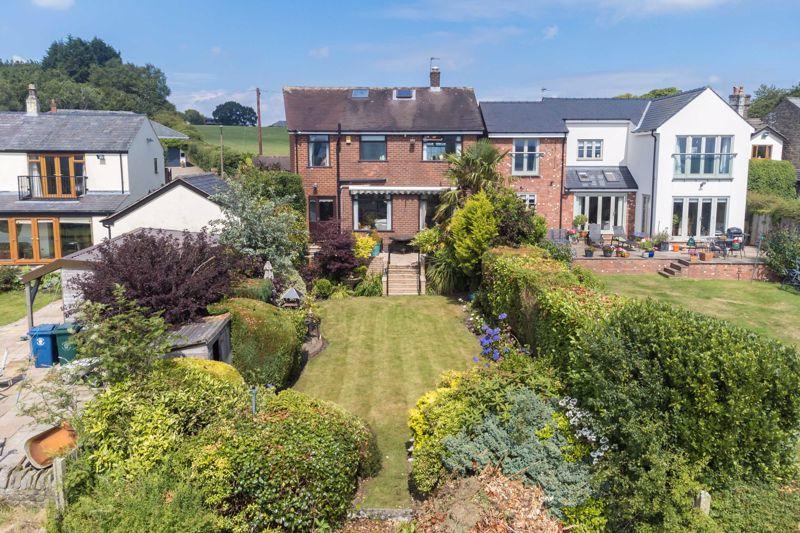 3 bedroom detached house for sale in Finch Lane, Appley Bridge, WN6 9DT, WN6