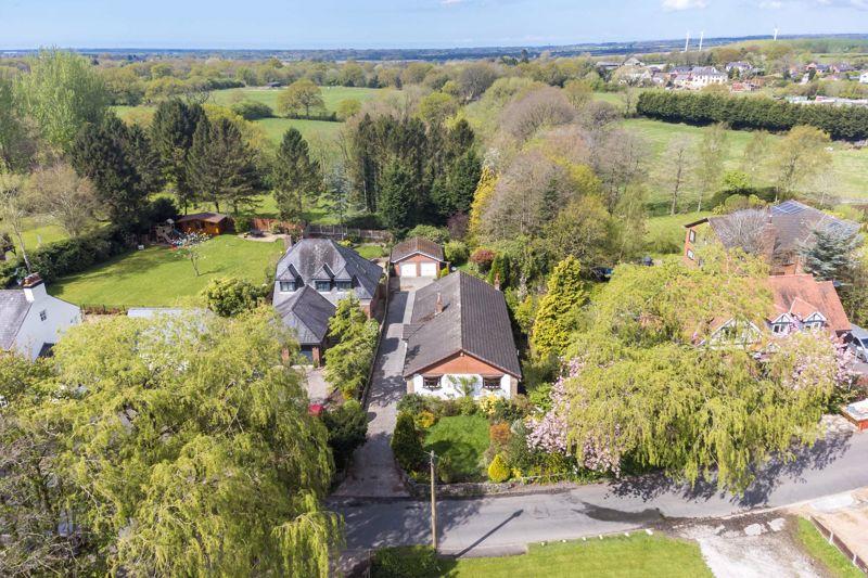 4 bedroom detached bungalow for sale in Bradshaw Lane, Mawdesley, L40